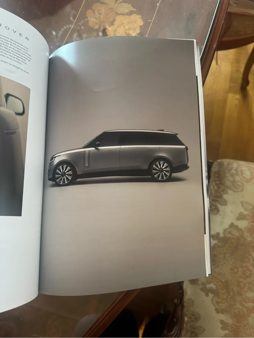 Range Rover journal magazine catalog Notebook. Collectible.